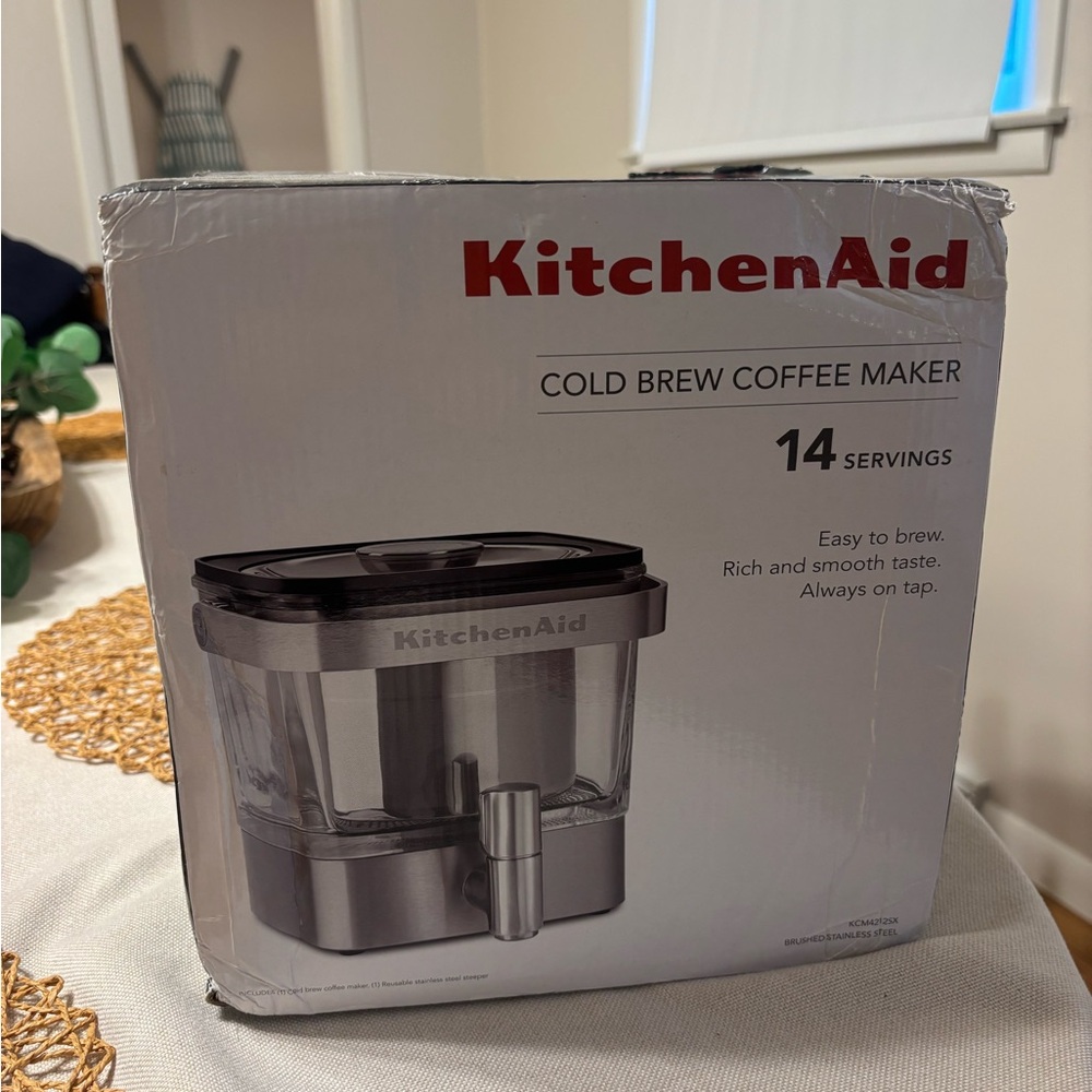 KitchenAid Cold Brew Coffee Maker - Silver and Black